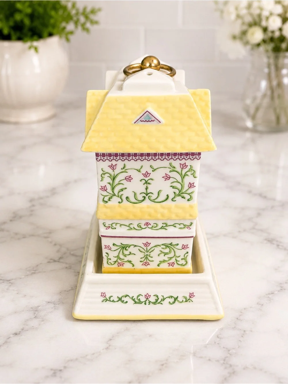 Lenox Spice Village Cheese & Garlic Shaker Set with Original Caddy 1993 Vintage